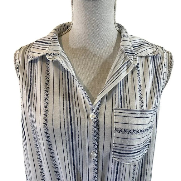 Eden & Olivia Striped Button Up Tank Top Medium Front Hem Tie Collared Pocket - Picture 4 of 10